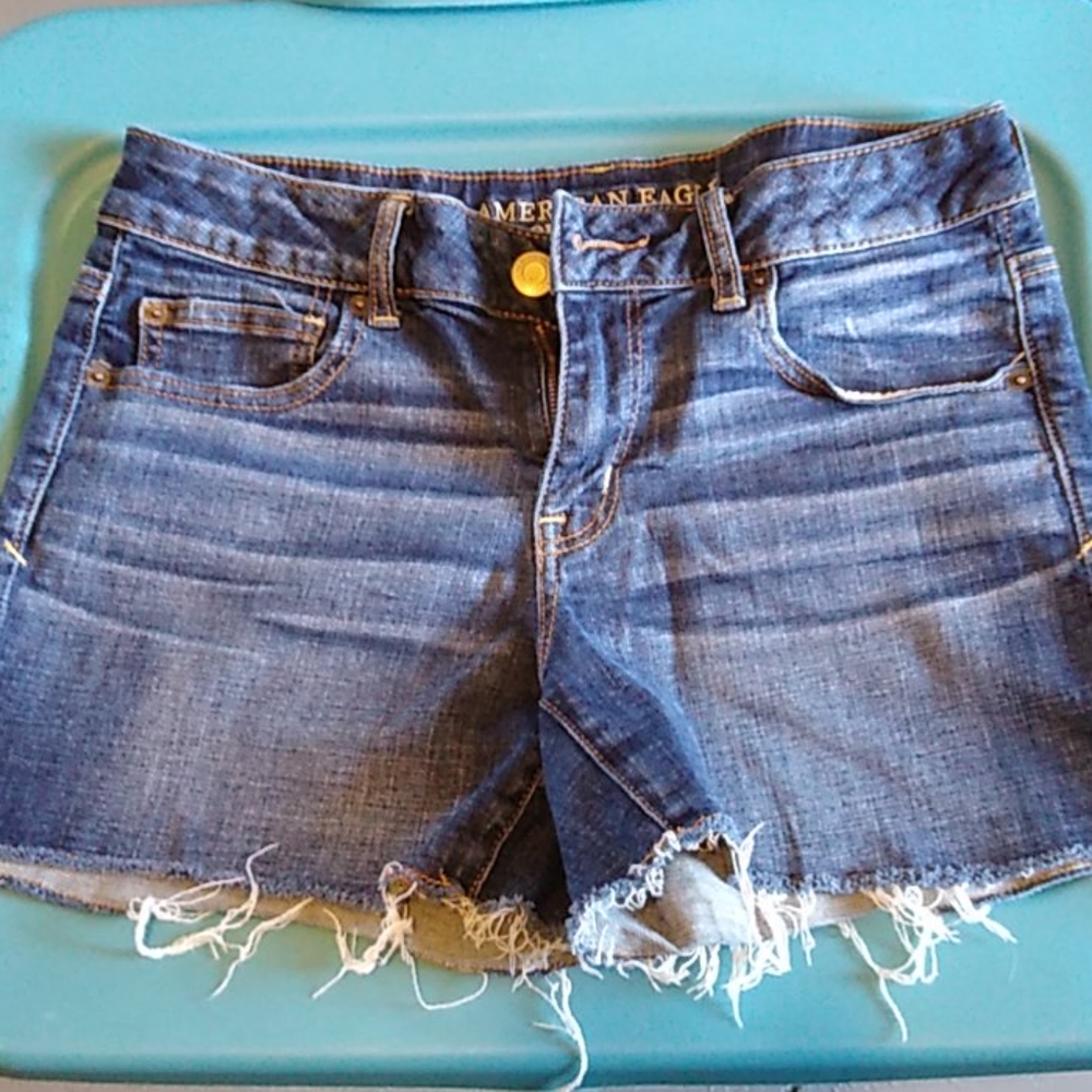 AMERICAN EAGLE denim shorts